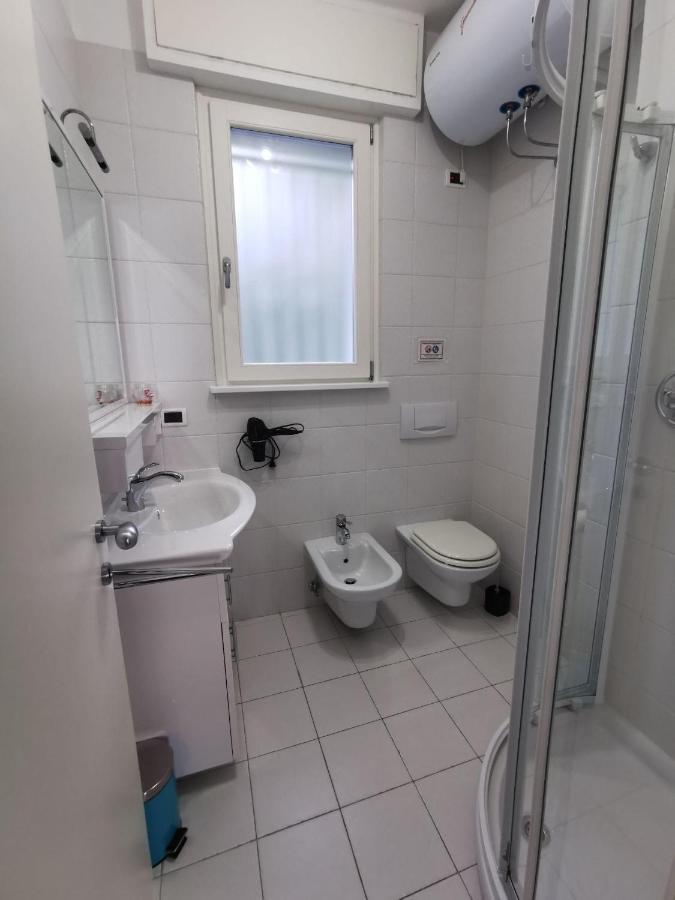 Ferienwohnung-Casa-Uta-Gardasee-Limone-トレモージネ エクステリア 写真